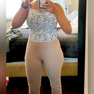 Nice vintage zebra print top.